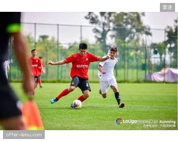 恒大足校与西甲联盟合作落地,首批U16球员进入西班牙俱乐部梯队 恒大足校与西甲联盟合作落地,首批U16球员进入西班牙俱乐部梯队